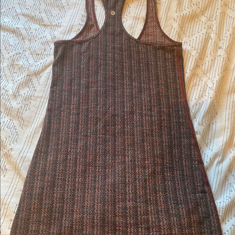 lululemon razorback tank